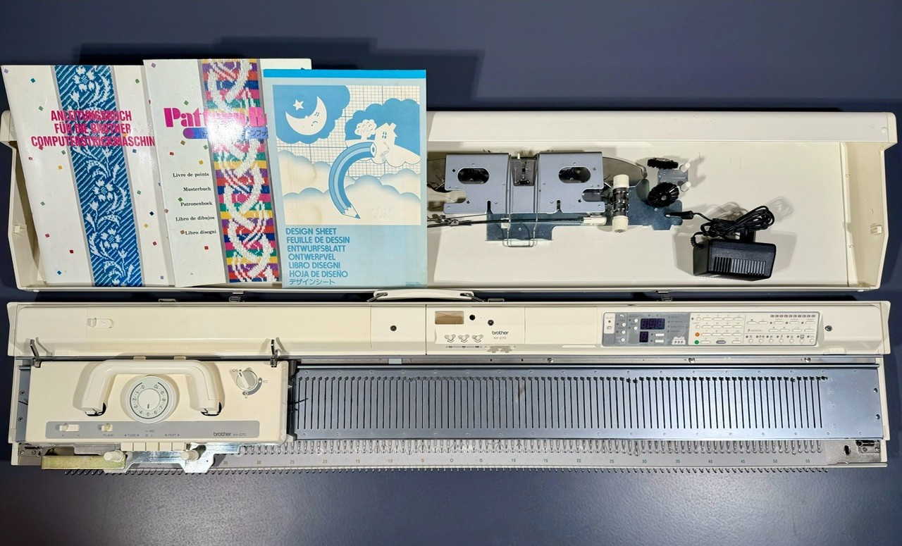 Elektronische Strickmaschine Brother KH-270 Grobstricker 9mm Nadelabstand foto 5